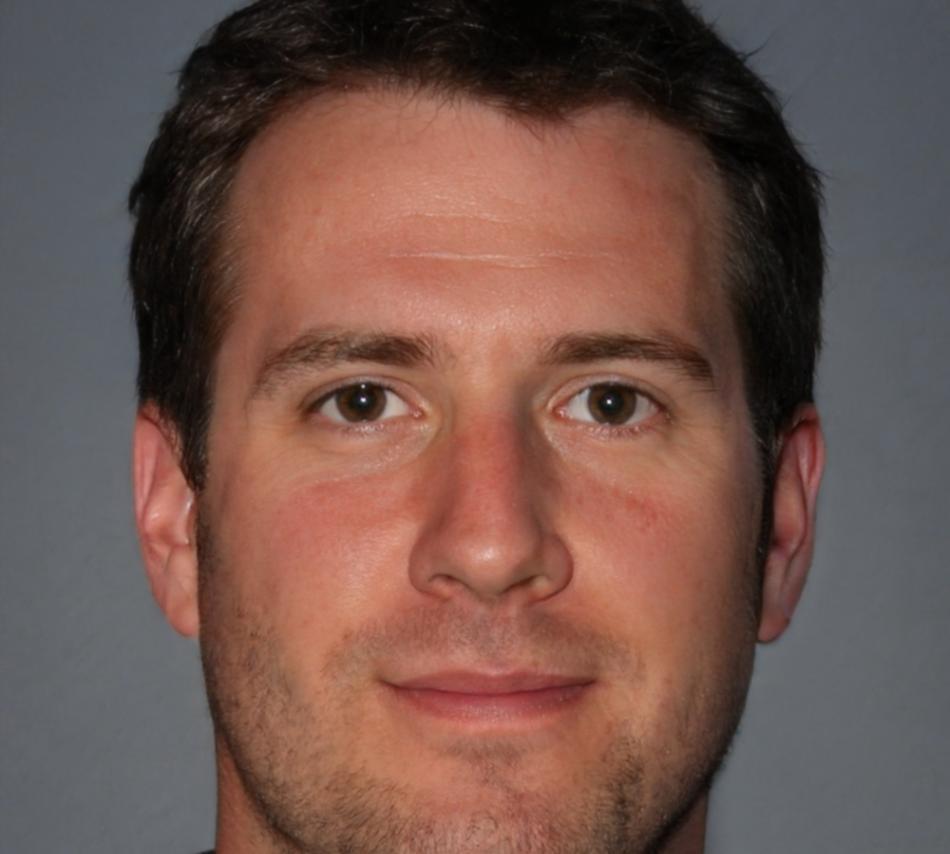 Portret dr Przemysława Kowalskiego, specjalisty terapii rodzinnej